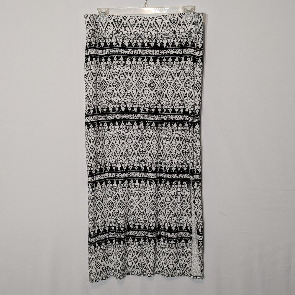 Black & White Print, Stretch Knit Pull-On Straight Maxi Skirt; Size 14W